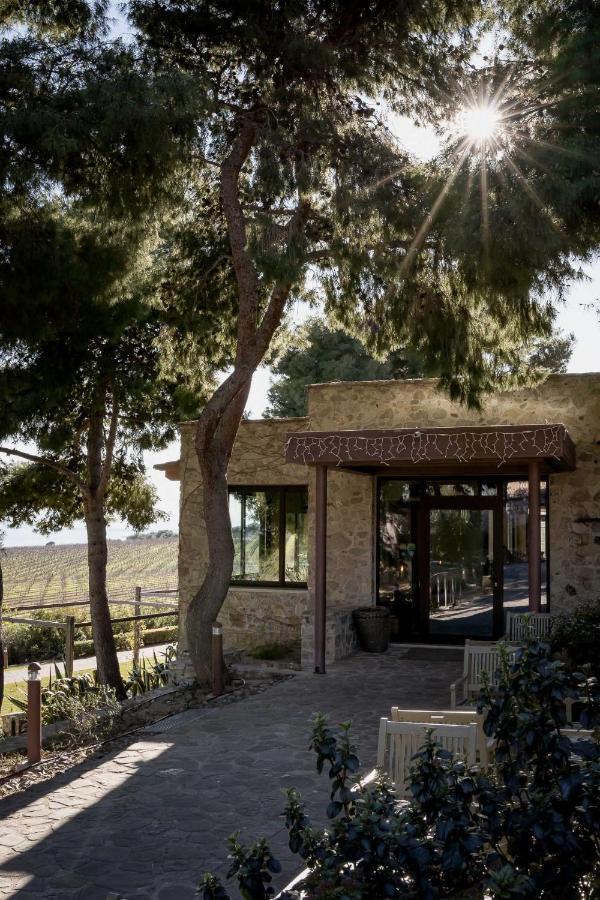 Masseria Agriturismo Torre Di Albidona Требизачче Экстерьер фото